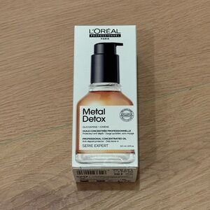 L'Oreal Professionnel Metal Detox Hair Oil